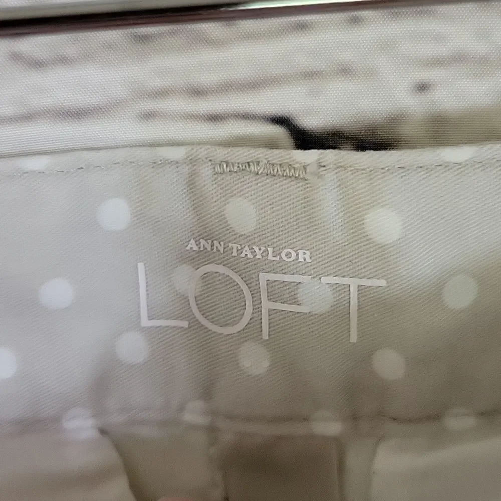 LOFT 6" Polka Dot Shorts   - Picture 5 of 12